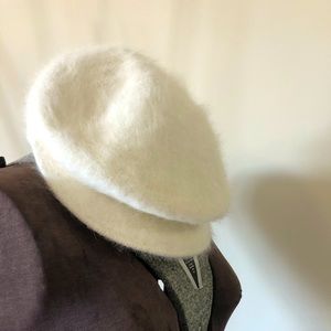 Angora pageboy cap